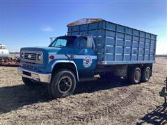 1975 Chevrolet C65 T/A Grain Truck 