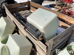 items/09e82a8debeaef11a4de002248916f6f/seed-boxes_e55d4ad772f94116a999adc7cba82d6d.jpg
