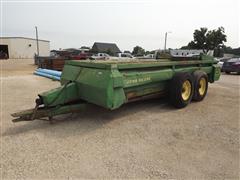 John Deere 680 T/A Manure Spreader 