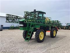 2011 John Deere 4630 Self-Propelled Sprayer 