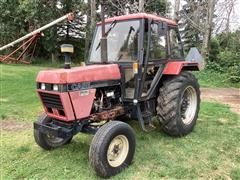 1986 Case IH 1394 2WD Tractor 