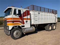 1988 International 9670 Eagle T/A Cabover Grain/Silage Truck 