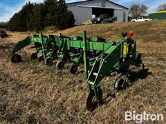 John Deere 856 6R30" Row Crop Cultivator 