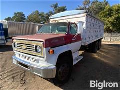 1976 Chevrolet Scottsdale 60 T/A Grain Truck 