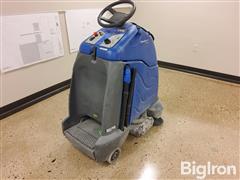 Windsor Chariot IVacuum 24 Riding Self Propelled Vacuum 