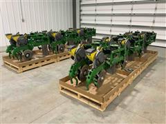 John Deere 1770 NT CCS Planter Row Units 