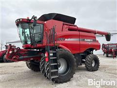 2009 Case IH 8120 2WD Combine 