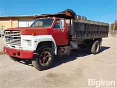 1987 Ford F700 S/A Dump Truck 