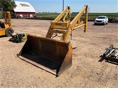 Miller M12 Front End Loader 