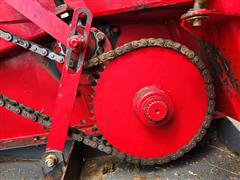 items/0c1b9913e703ef1198990022488d05e2/masseyferguson2856roundbaler_ac75f012d686450dbe15d0e12c312d66.jpg