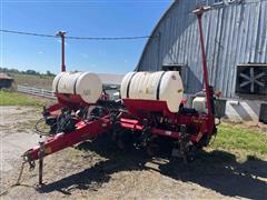 AGCO White 8106 6R30" Planter 