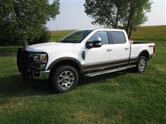 2022 Ford F250 Super Duty Lariat 4x4 Crew Cab Pickup 