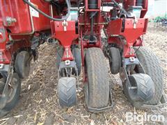 items/0c72e90466b7ef1195f6000d3a620d5e/2011caseih125024row30planter_9d7b9a6fda2f4f1c8da5daf85f0dcaf2.jpg