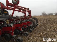 items/0c72e90466b7ef1195f6000d3a620d5e/2011caseih125024row30planter_9f899a1e708e4a7d90ff6700ce45ae7c.jpg