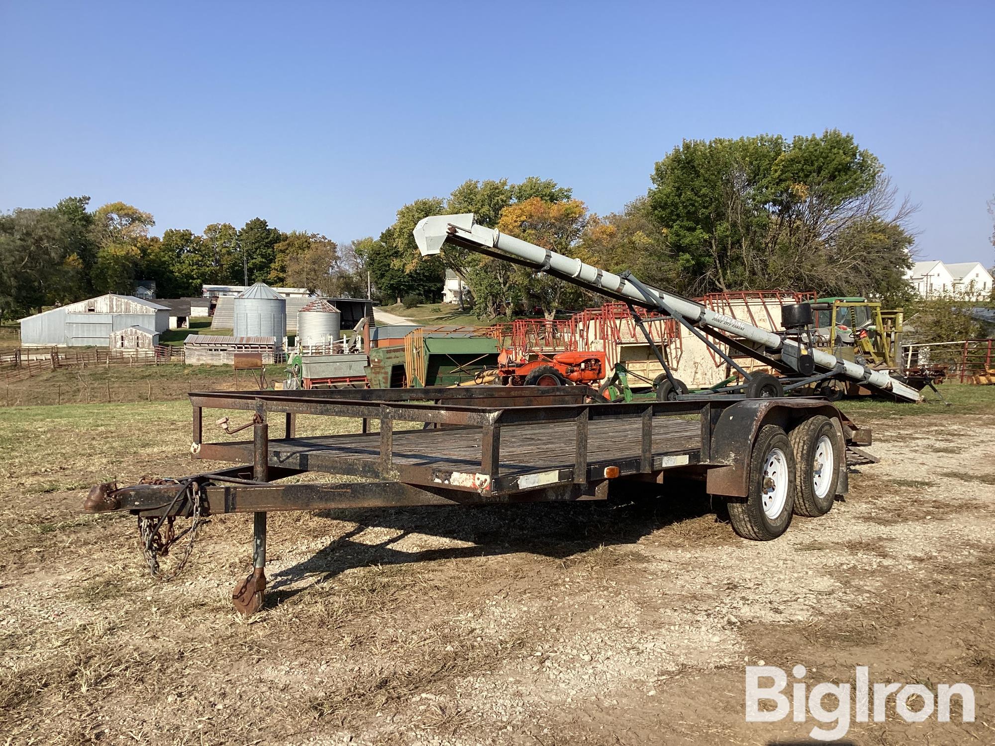 1992 Gold 16' Trailer W/Ramps 