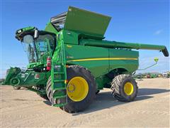 2023 John Deere S780 2WD Combine 