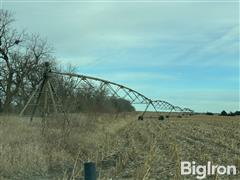 Valley 6000 8 Tower Pivot Irrigation System 