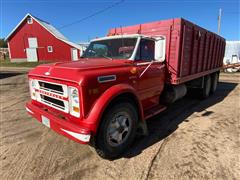 1972 Chevrolet C60 T/A Grain Truck 