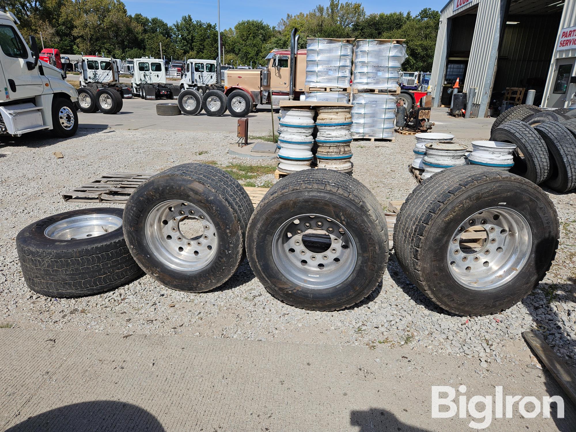 Goodyear / Michelin 445/50R22.5 Super Singles On Aluminum Rims 