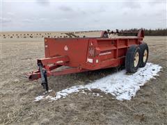 International 575 Manure Spreader 