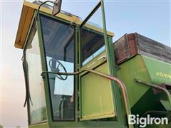 johndeere2342rowcornhead_05779a3d7d594dbeb4adb6e374446e20.jpg