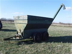 grain-O-vator Auger Wagon 