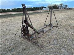 John Deere Wagon Hoist 