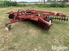 International 470 14' Pull-Type Disk 