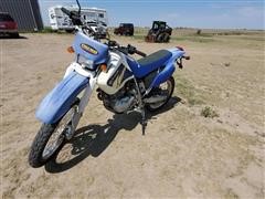 2001 Yamaha 600 TT-R Motorcycle 