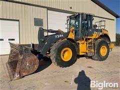 2015 John Deere 724K Wheel Loader 