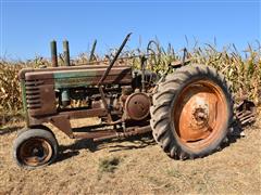 John Deere B 2WD Tractor 