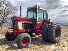 1978 International 1586 Tractor W/Duals 