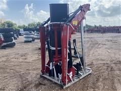 Mahindra ML500 Loader W/87” Bucket 