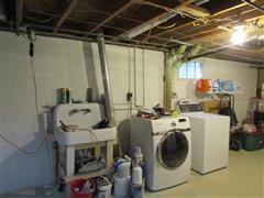 Laundry Area.JPG