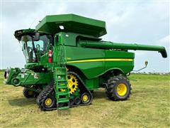 2021 John Deere S790 4WD Combine 