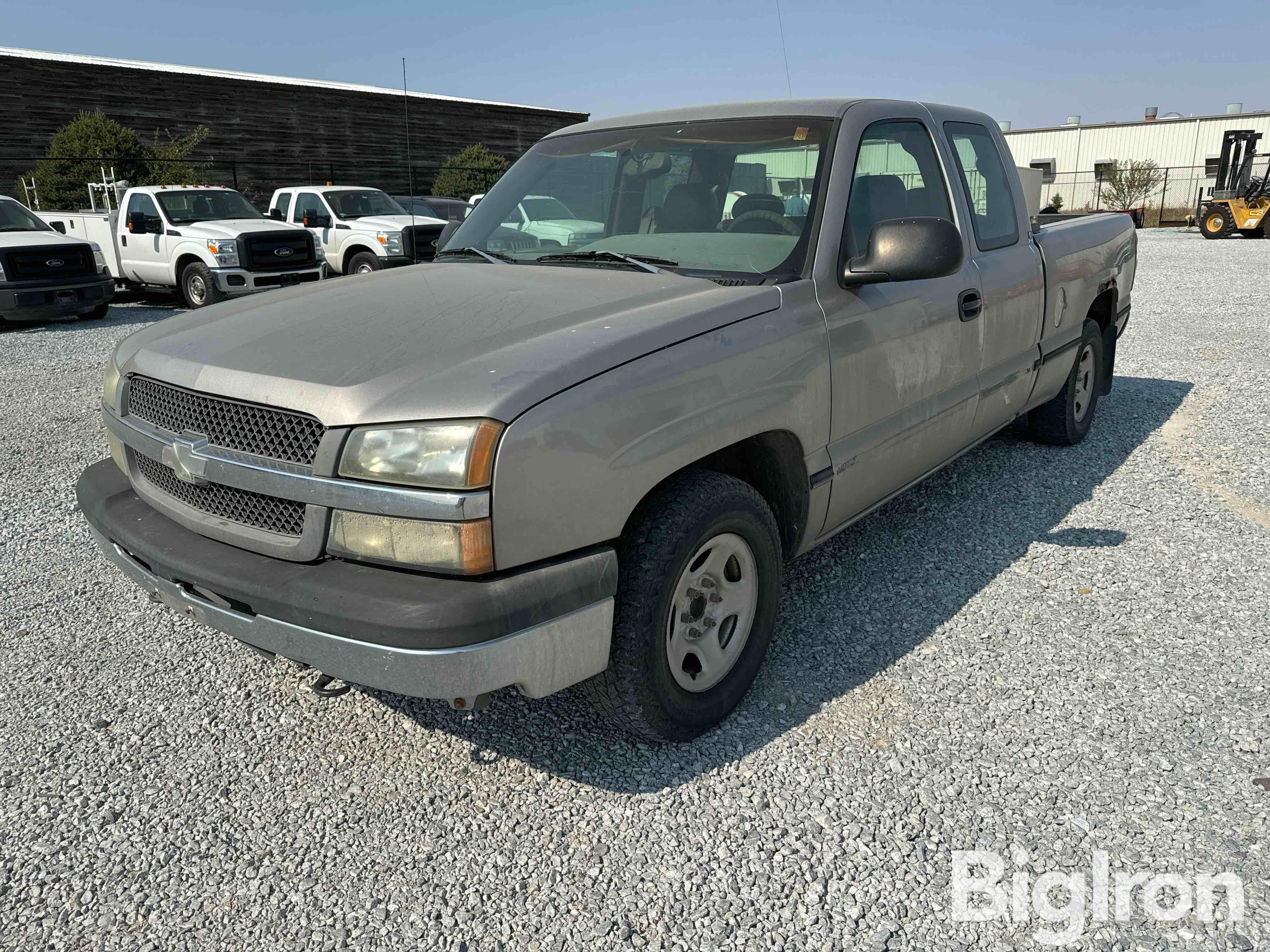 2003 Chevrolet 1500 2WD Extended Cab Pickup 