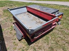 Toro Top Dresser 1800 Spreader 