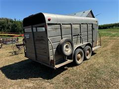 items/0fb4311e9b55ef11a4e6000d3a62e002/1979w-w16livestocktrailer_706bdfdd29944633af70660623bb1fb8.jpg