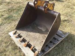 Case 580 Backhoe Bucket 