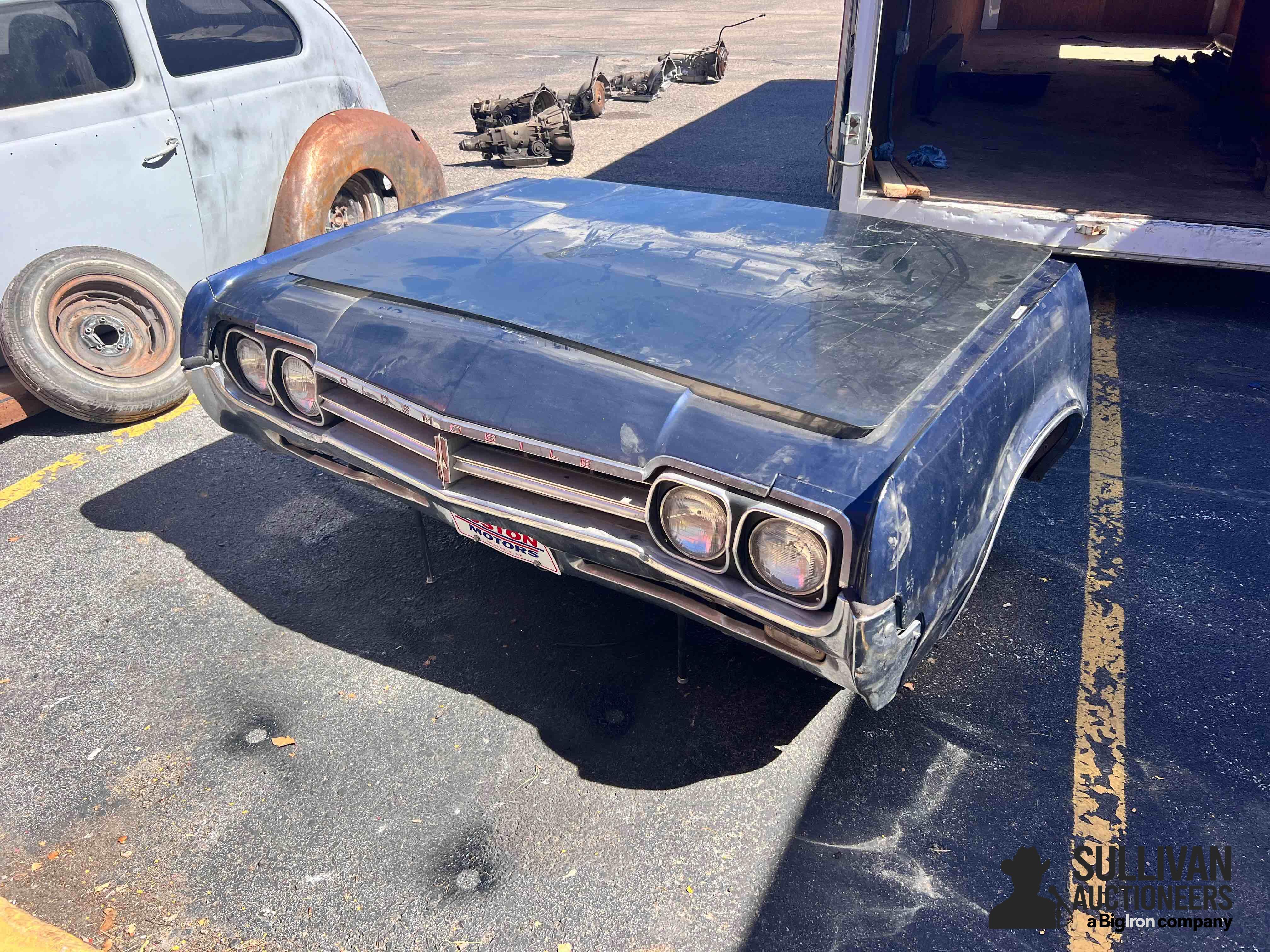 Oldsmobile Cutlass Desk 