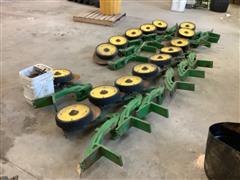 John Deere Liquid Fertilizer Openers 