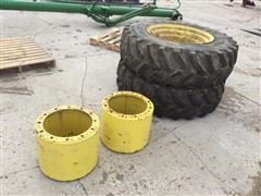 John Deere 420/90R30 Front Dual Tires & Rims 