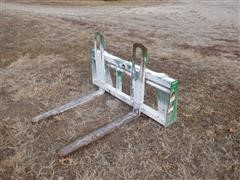 John Deere Pallet Forks 