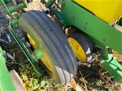 items/106517d00d56ed11a76e0003fff934d4/johndeere7100maxemerge23-pt8r36vacuumplanter_d2fb5092814f42f280c49aafec1ba773.jpg