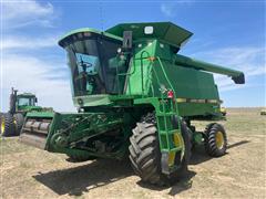 1997 John Deere 9600 Combine 