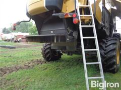 items/109ea1faa248f01195f37c1e5239afe0/2011-claas-lexion-750-2wd-combine_f594faf11c894c68b1987f46a6a3ec6e.jpg