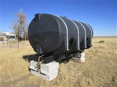 2600 Gal Poly Water Tank On Frame 