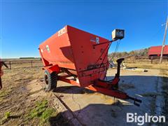 Butler 230 Mixer Wagon 