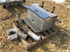 Peterbilt 389 Emission Step Box 