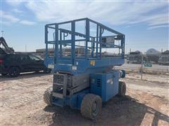 2013 Genie GS2669 Scissor Lift 